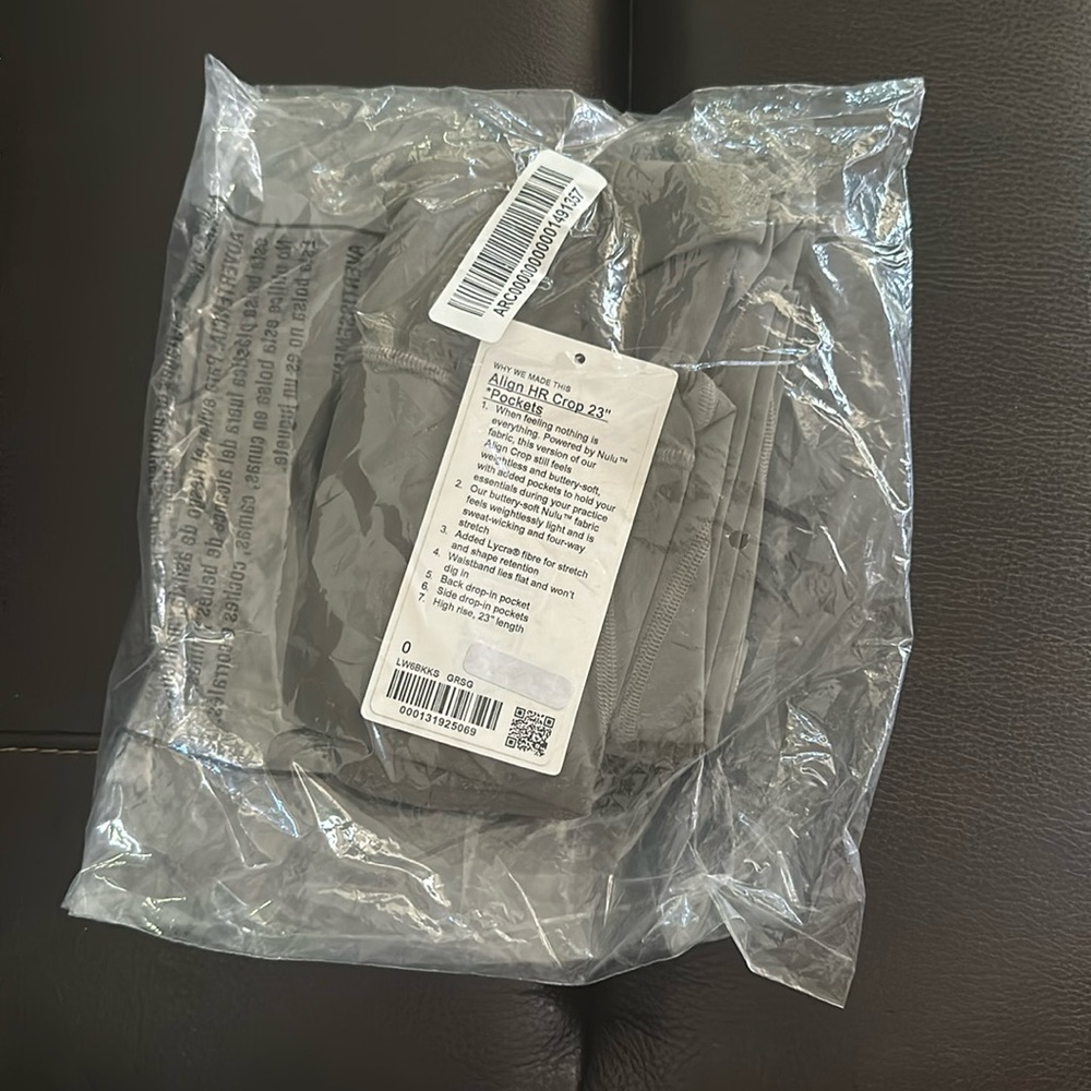 Lululemon Align HR crop 23” pockets leggings